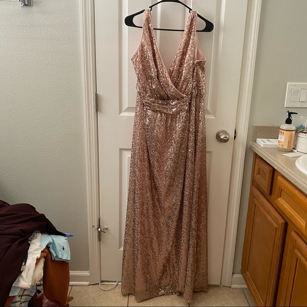 David’s Bridal Sequin Tank Bridesmaid Dress Rose Gold size 20
